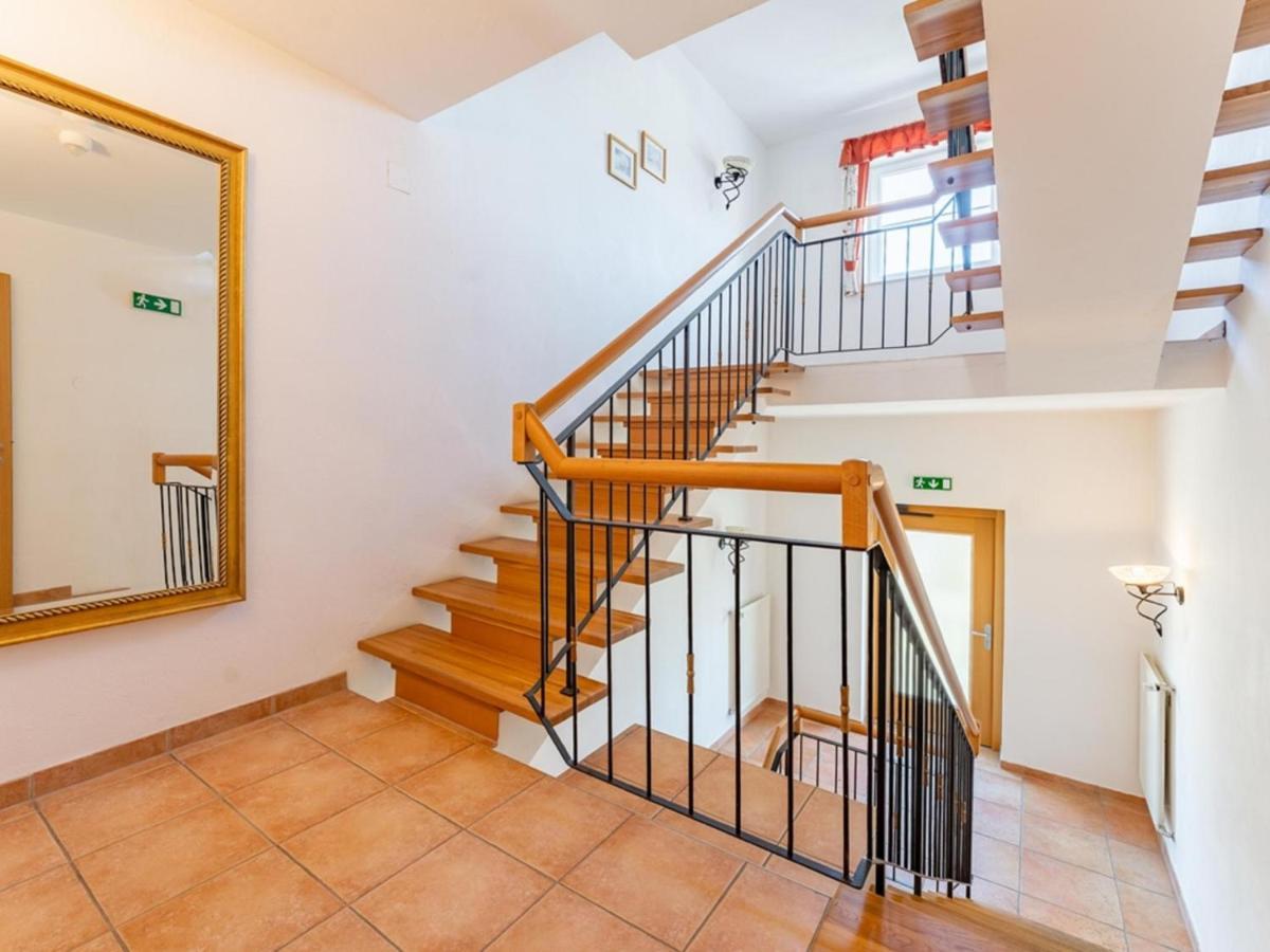 Vicky Apartment Large Нидерау Экстерьер фото